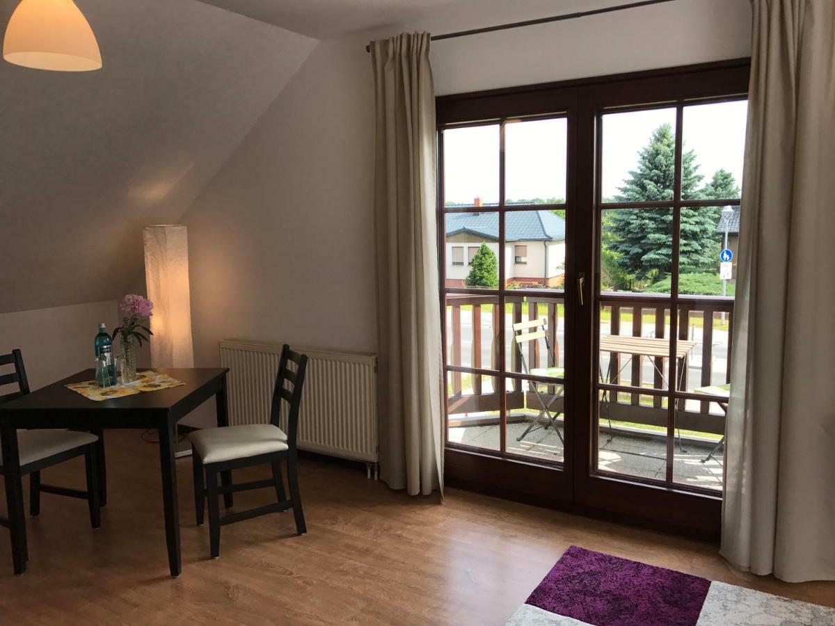 Lokal Genial Pension & Restaurant Beelitz Dış mekan fotoğraf